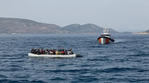 Türkiye rescues 139 irregular migrants pushed back by Greece