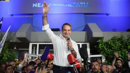 Mitsotakis after majority of vote count: Rolling up our sleeves to implement reforms faster