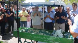 Rıza Kırlıdökme sent off to his last journey