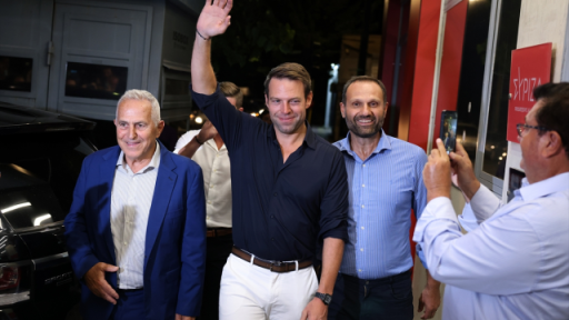 New SYRIZA leader Kaselakis takes over from Tsipras